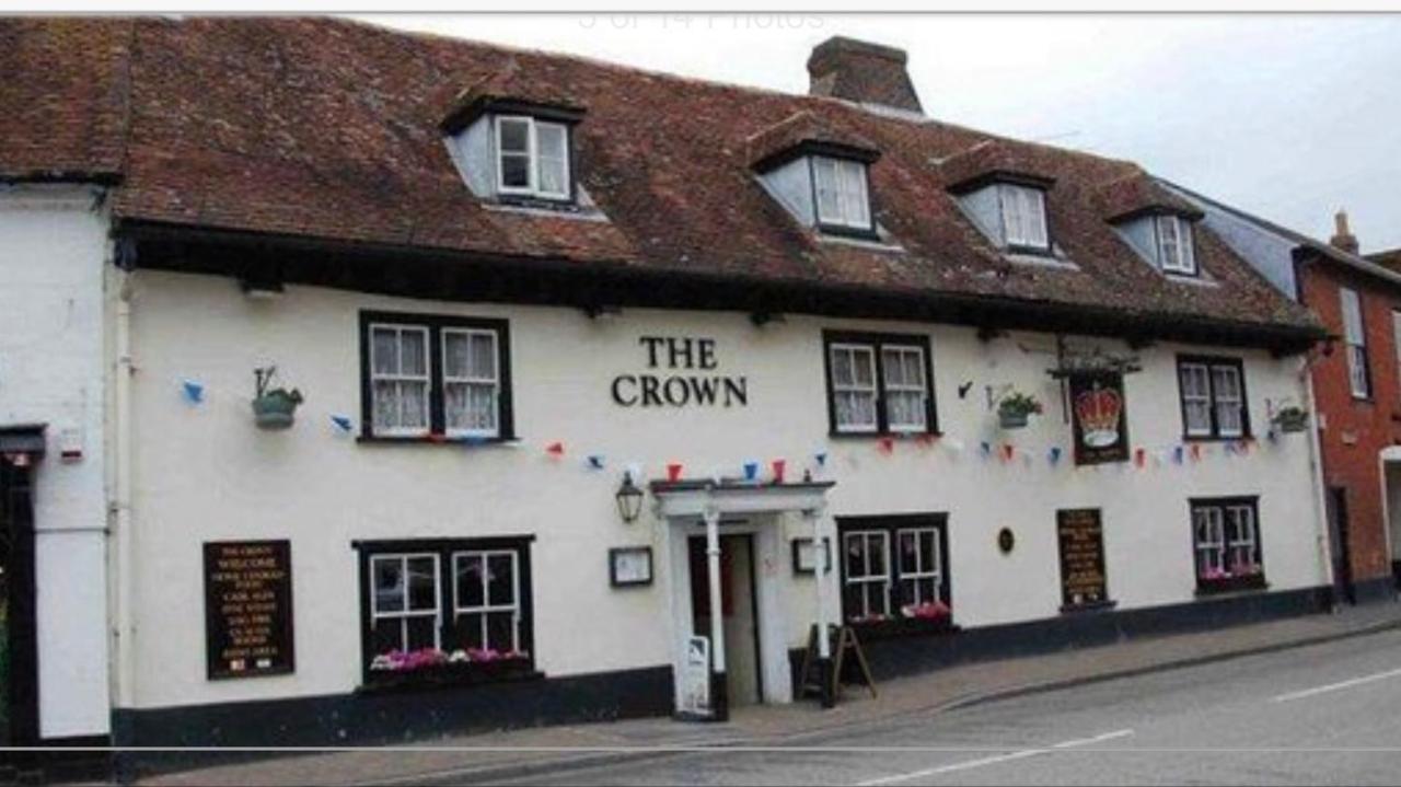 مبيت وإفطار فوردنجبريدج The Crown In المظهر الخارجي الصورة